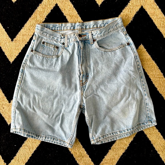 Short En Jean Fille Jordache Taille 4T - Lavage Clair, Fermeture éclair, Occasion En Très Bon état